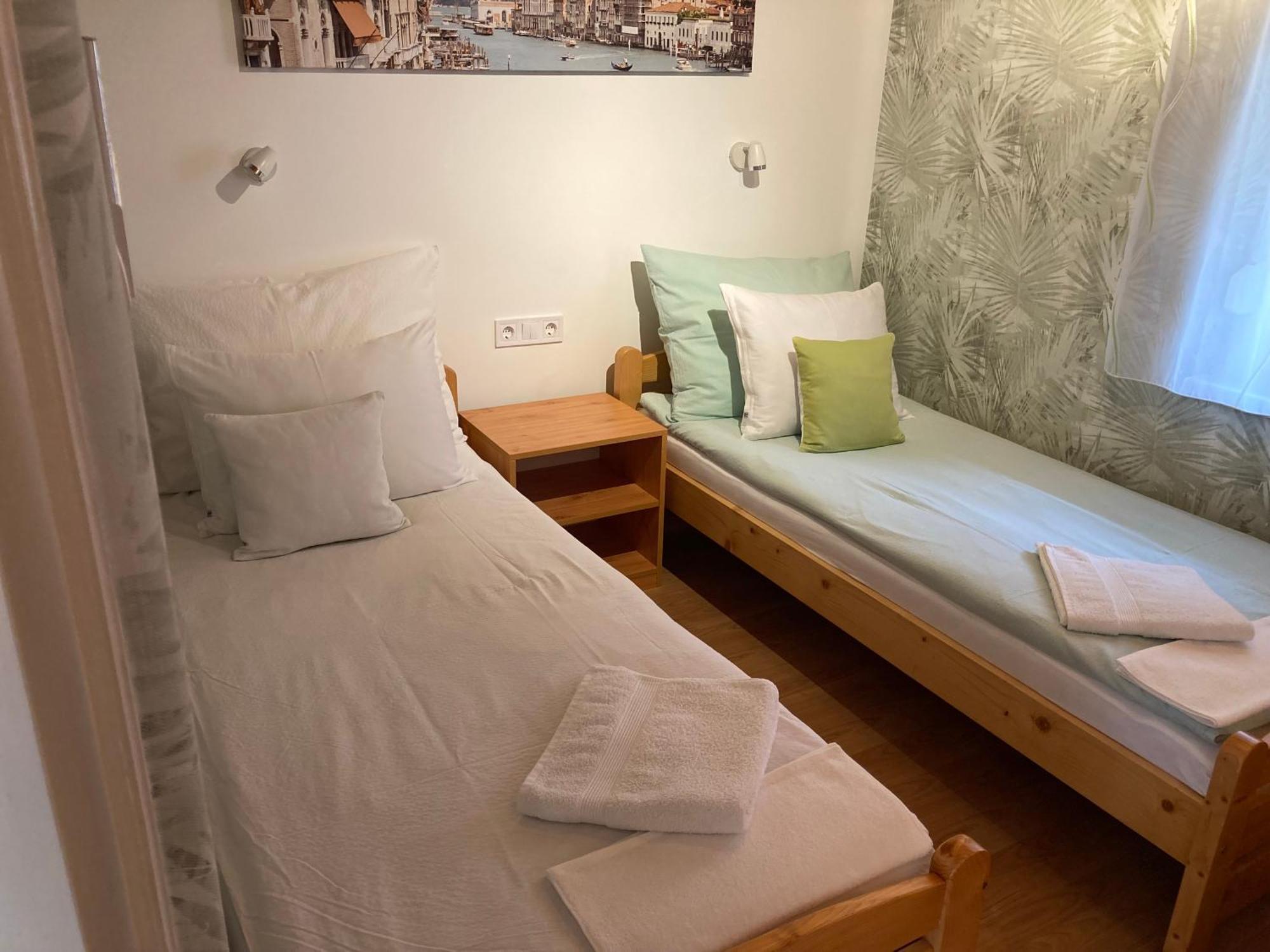 Hotel Tuende Vendeghaz Tiszakécske Zewnętrze zdjęcie